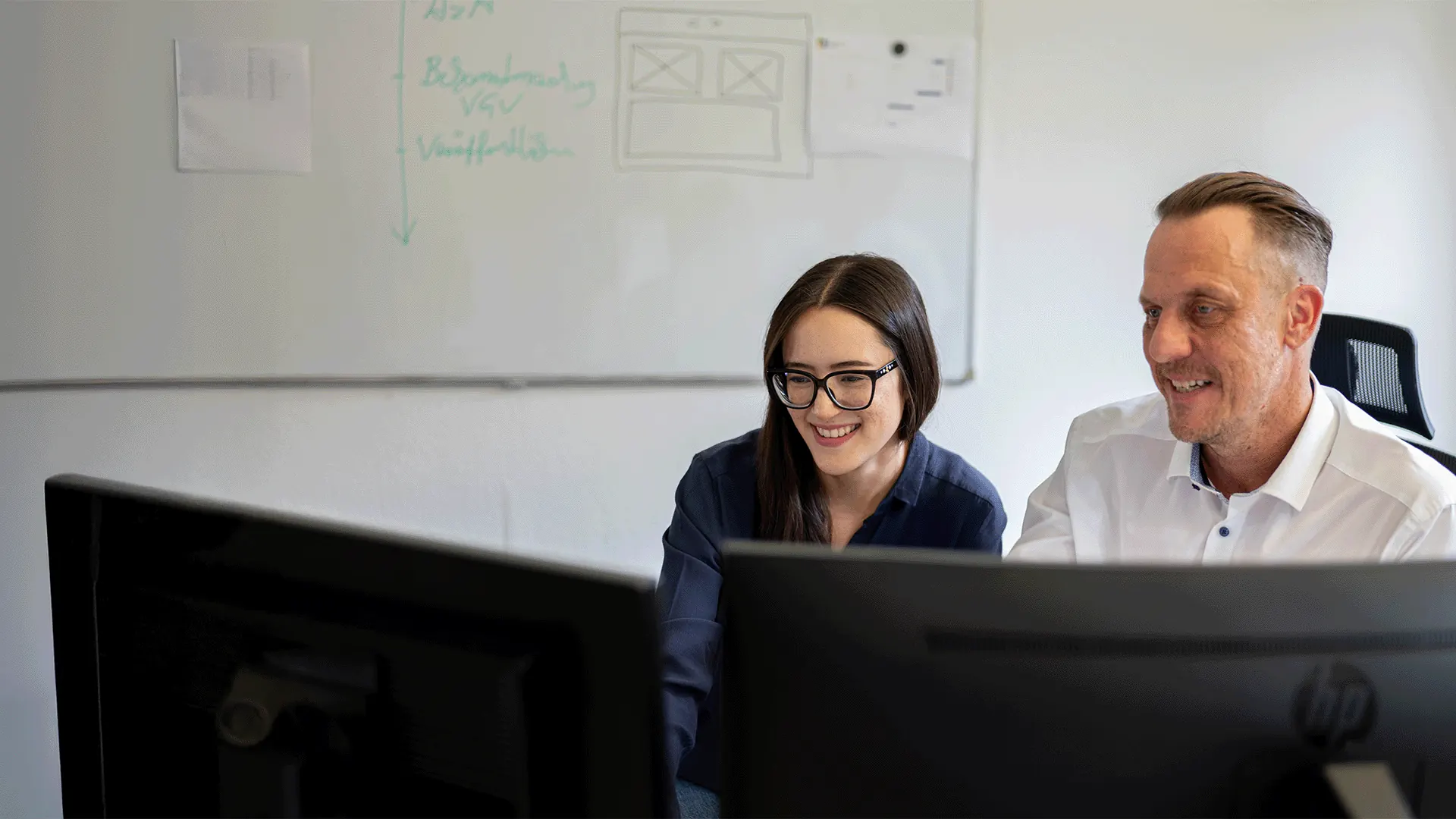Zusammenarbeit in der Administration Intelligence AG