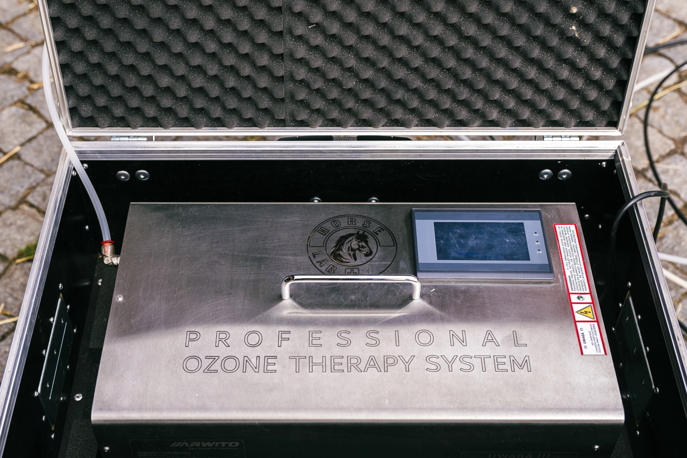 Profesjonalne urządzenie HorseLab do terapii ozonowej – fotografia produktowa