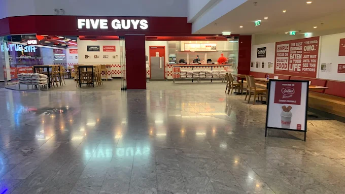 fiveGuys Millennium