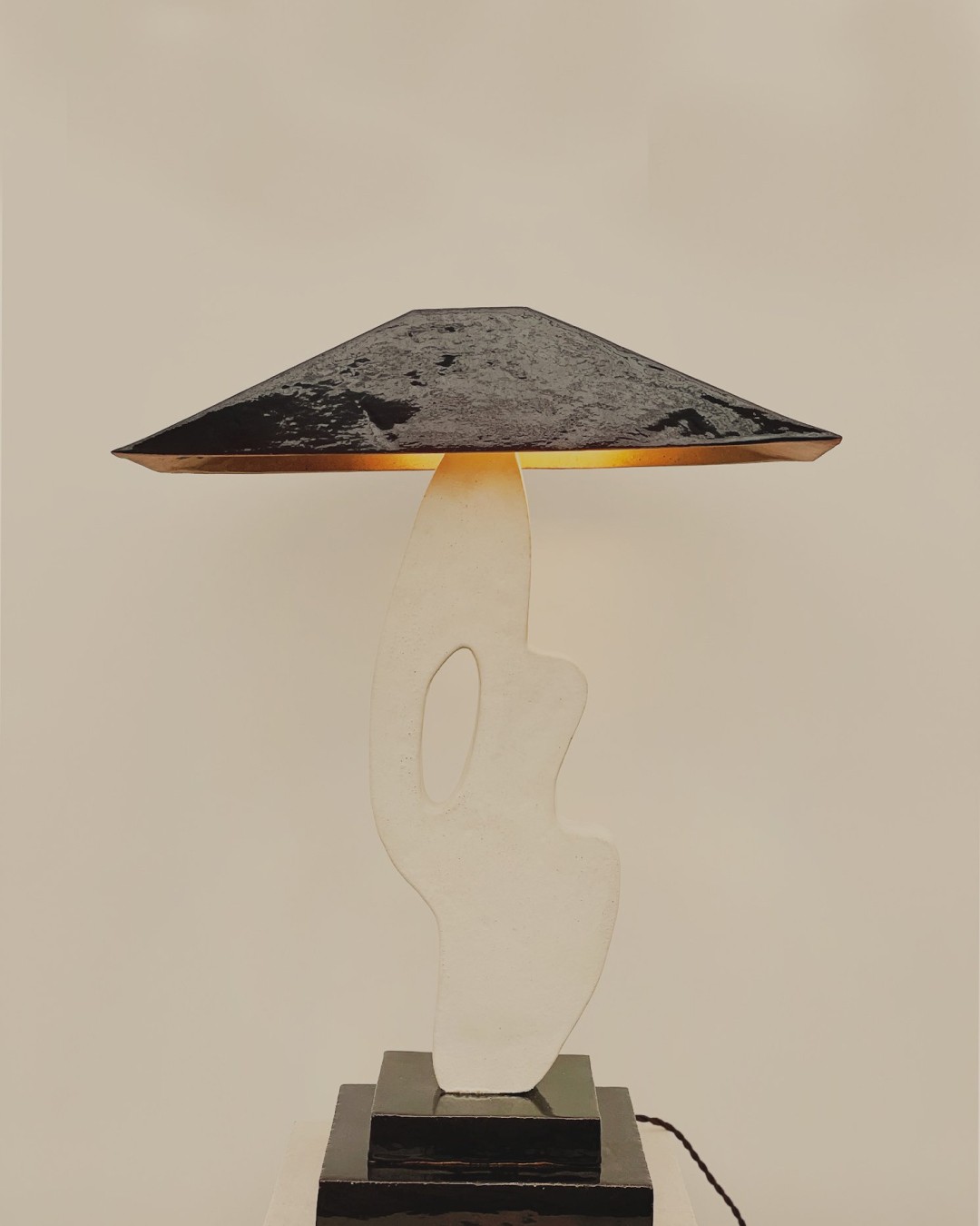 Garce-dimofski, Puddle Light by Garance Vallée