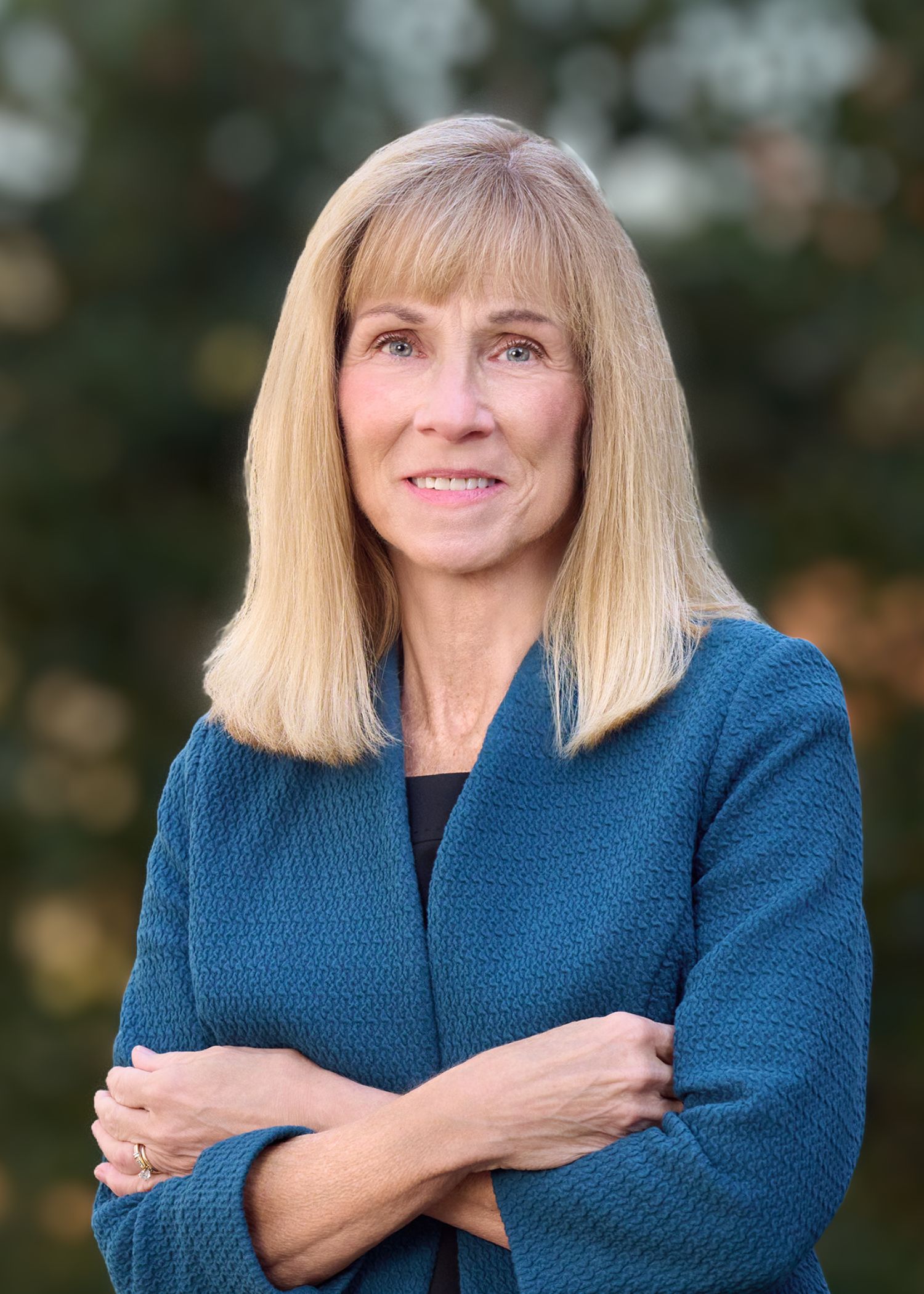 Lynne Riley Headshot