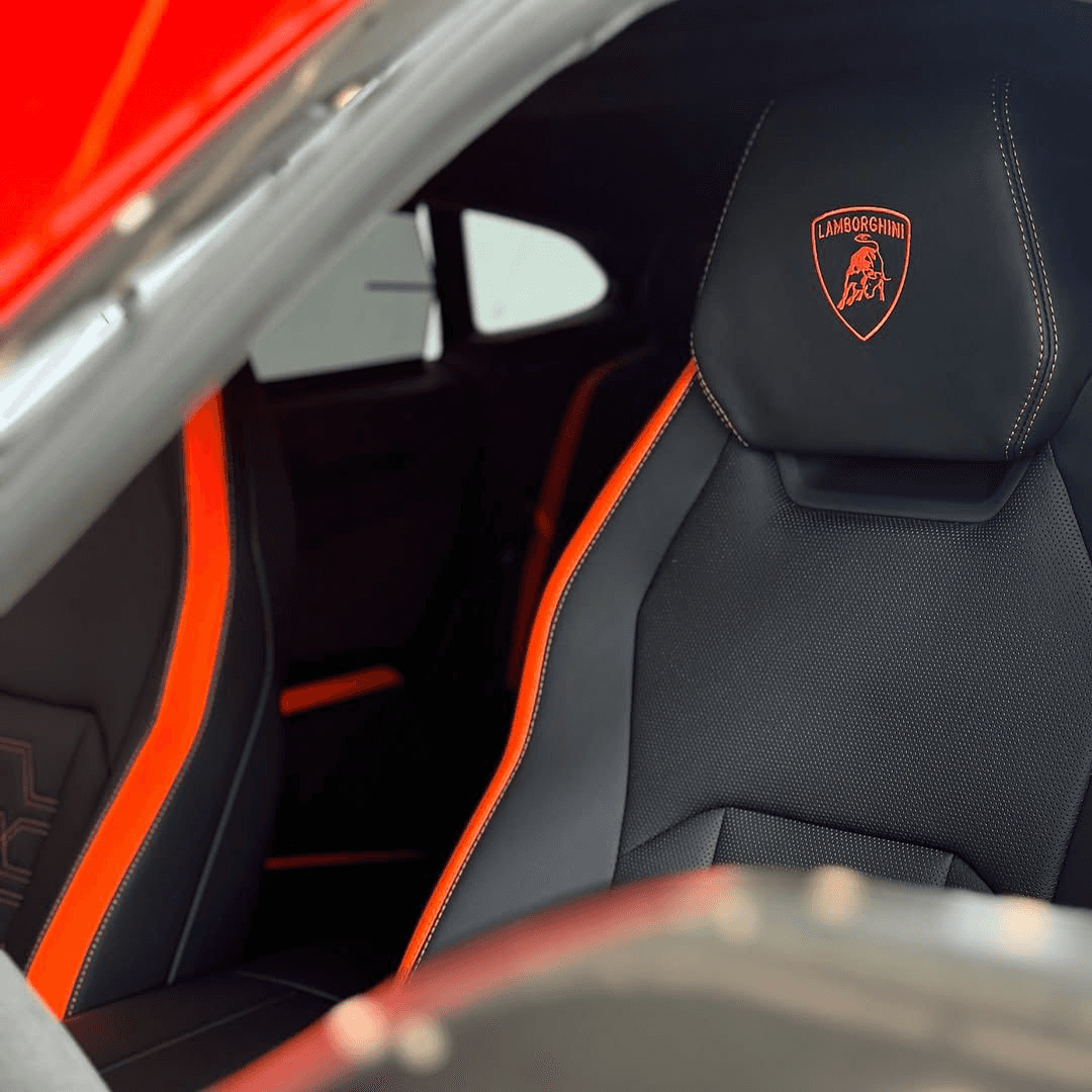 Mercedes AMG GTR 2020