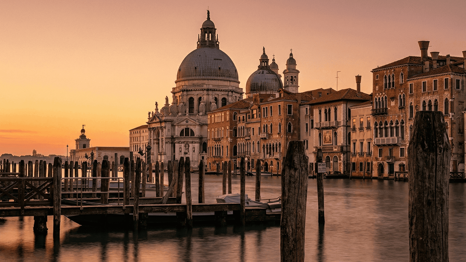 Venice Basilica di Santa Maria della Salute sunset Italy