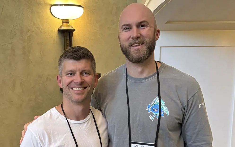 Consensus founder Eric Olson (right) with Head of Innovation at ACS Ventures, Martin Majlund, at the 2025 Charleston Conference.