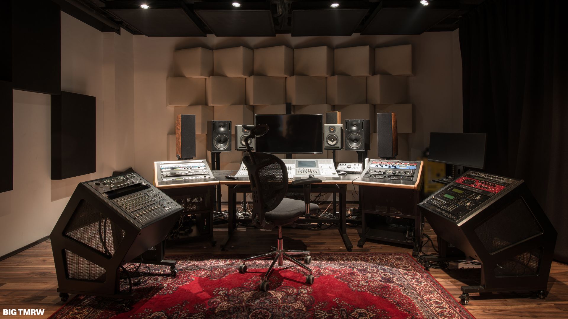 CHINA STUDIO