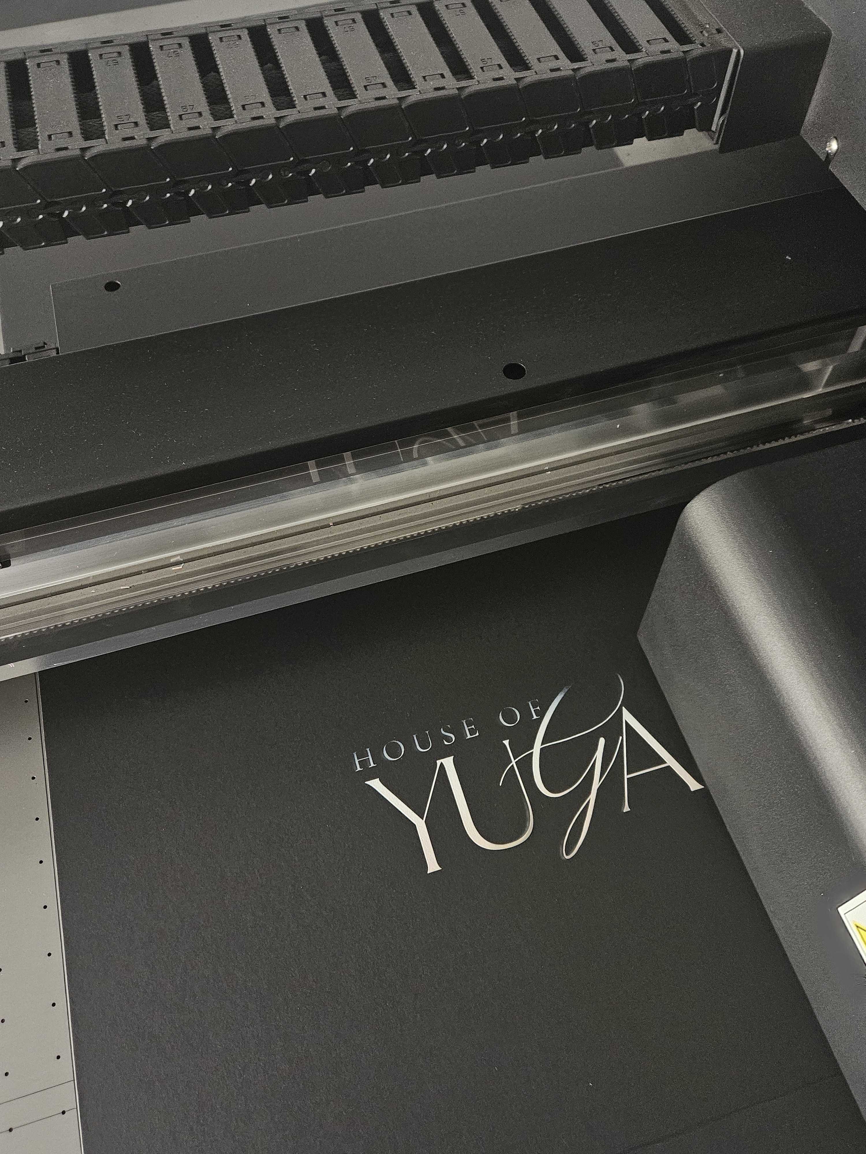 uv-printing-logo-on-a-ready-made-packaging-box