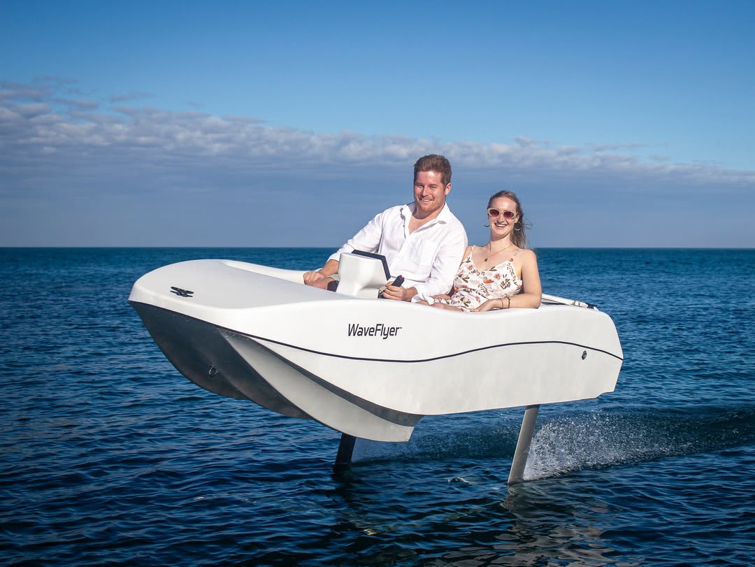 Coach explaining stuff to an athlete