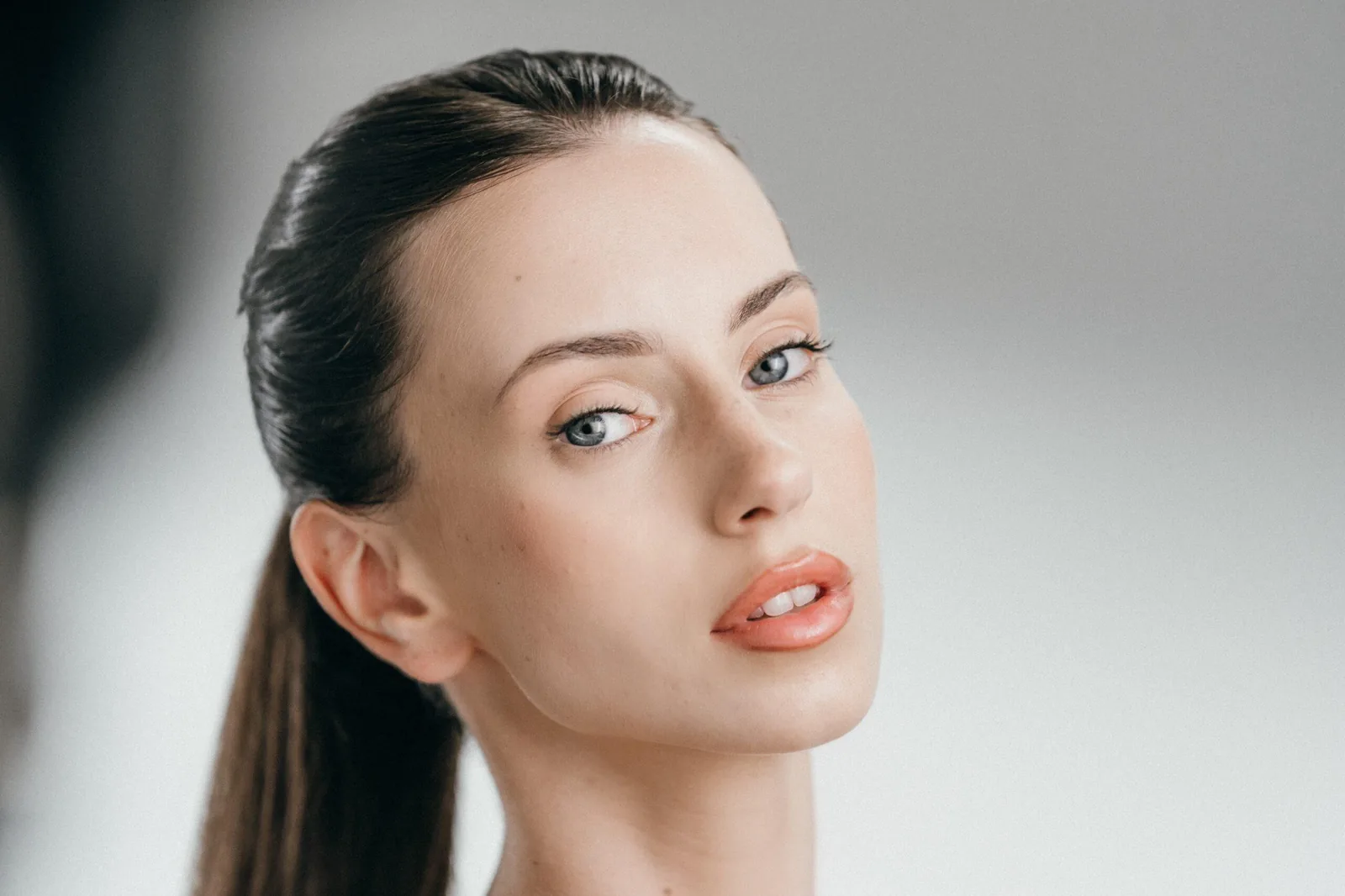 Beauty close-up of the model for the Neutrogena commercial