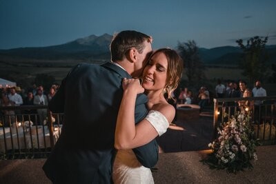 Andy and Amber Carbondale wedding photograph 12