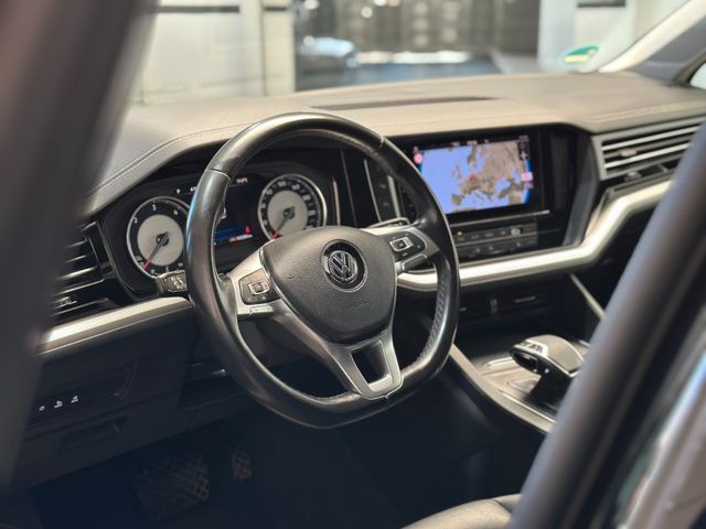 VW Touareg 2020 BLACK Gebrauchtwagen - Galeriebild 9