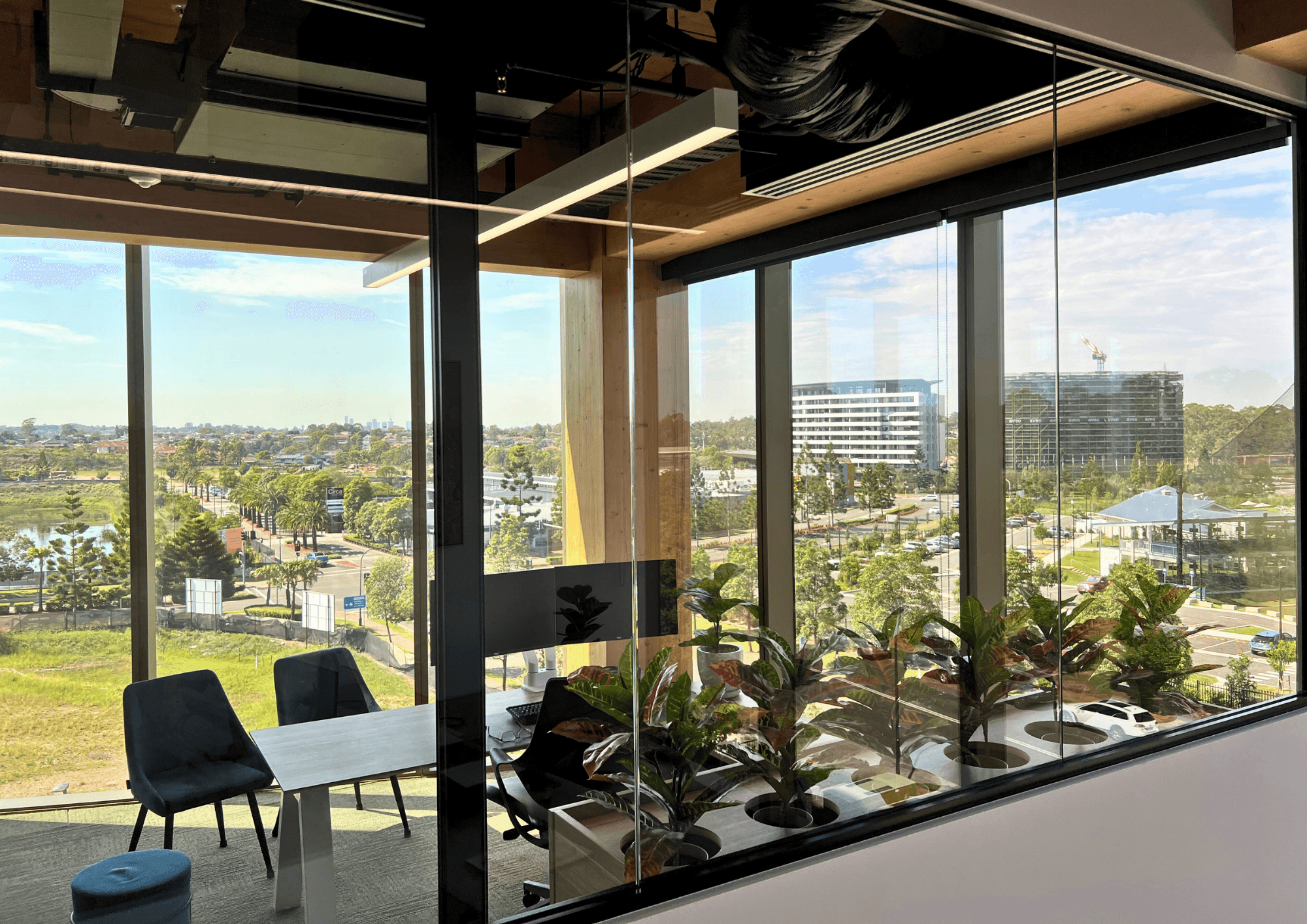 Image 3 - Construktion X Framer Template