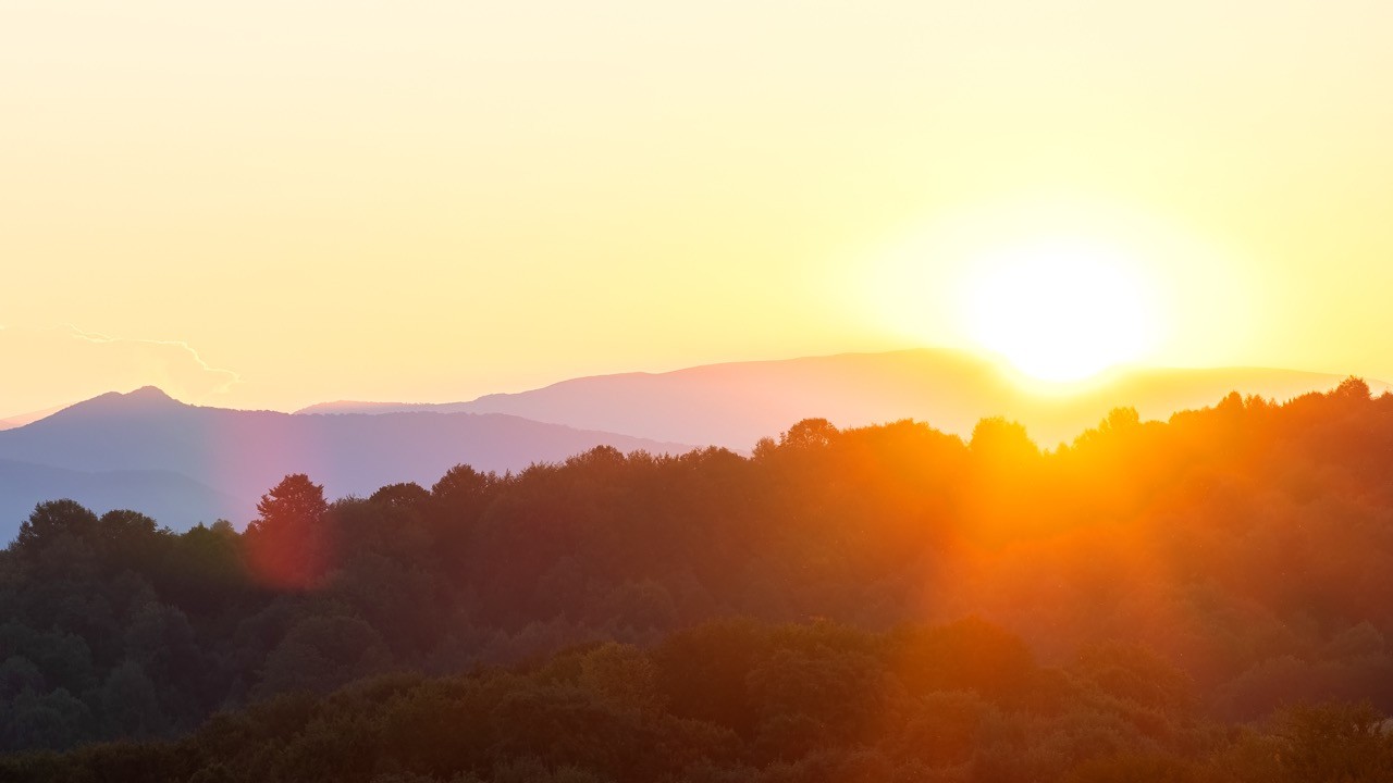 UVA morning sunlight health effects melatonin dopamine circadian rhythm
