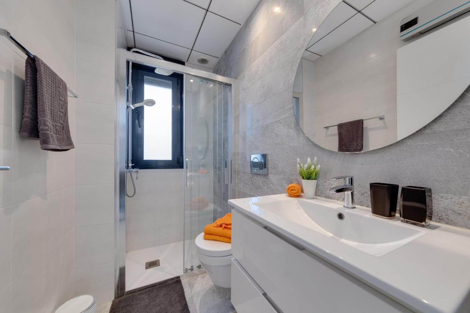 Commercial unit for sale in Lomas de Cabo Roig — 15