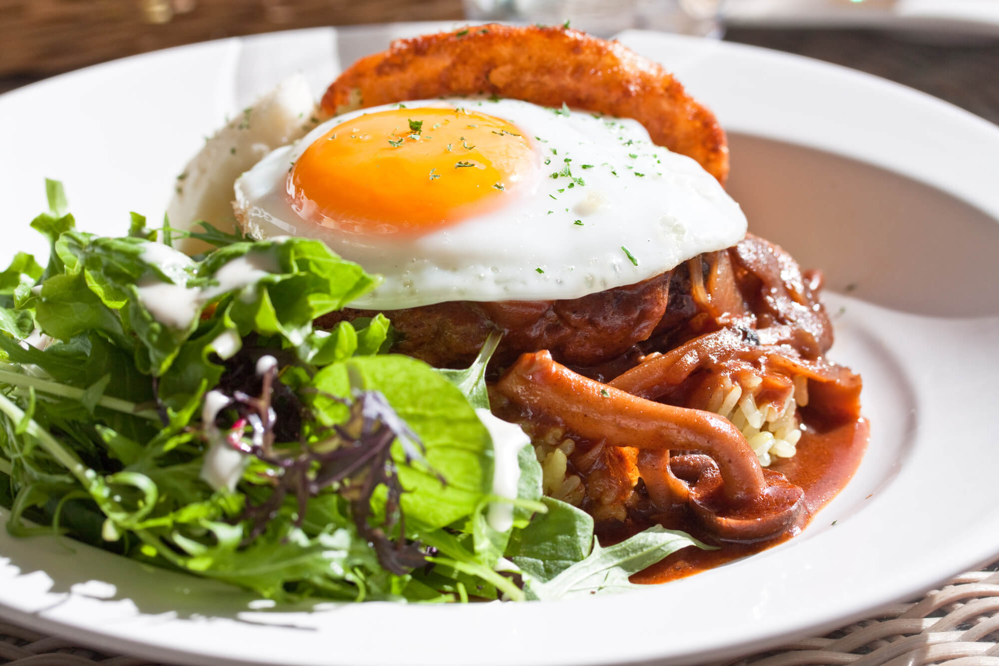 island under white sky