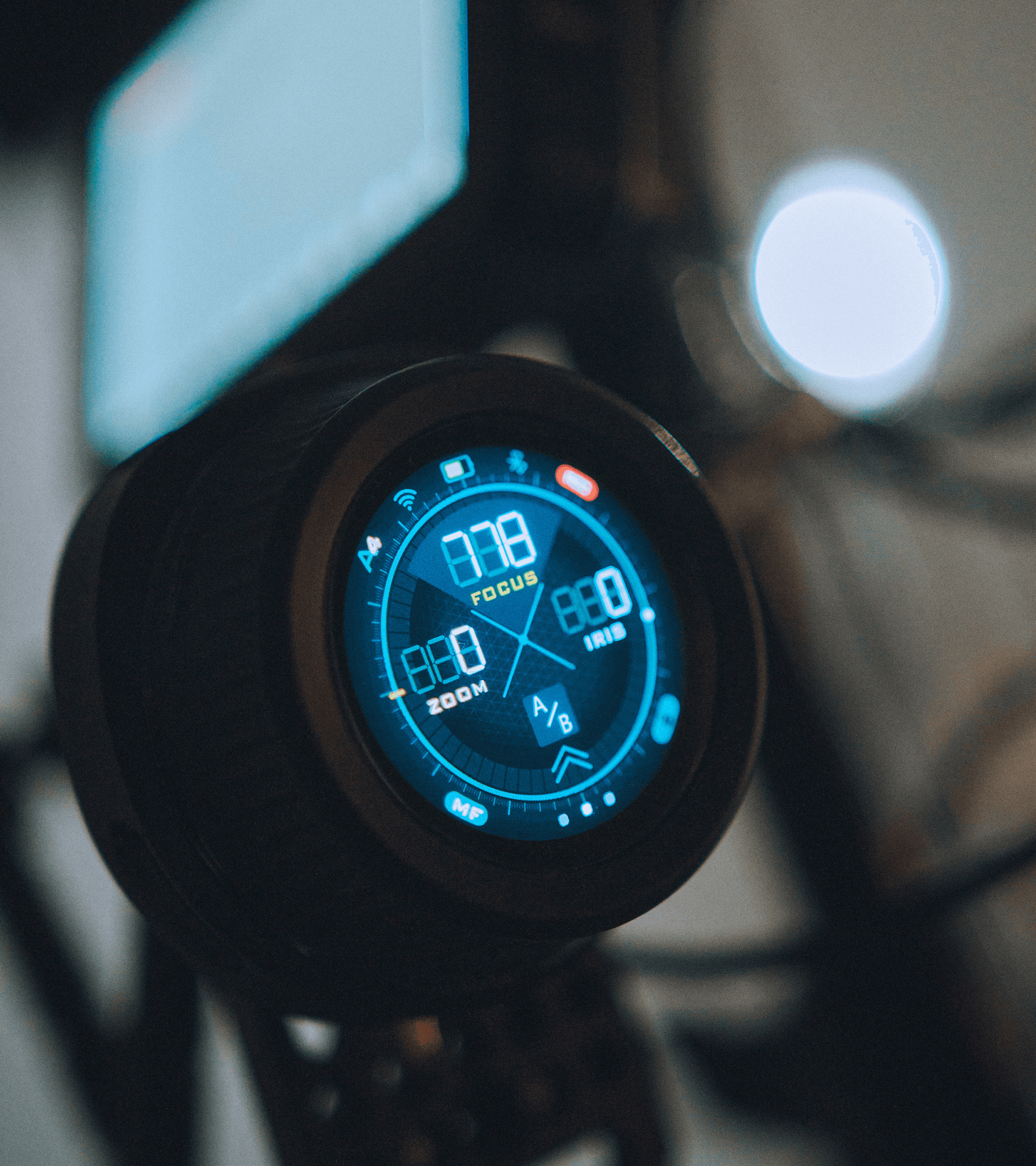 Focus equipment