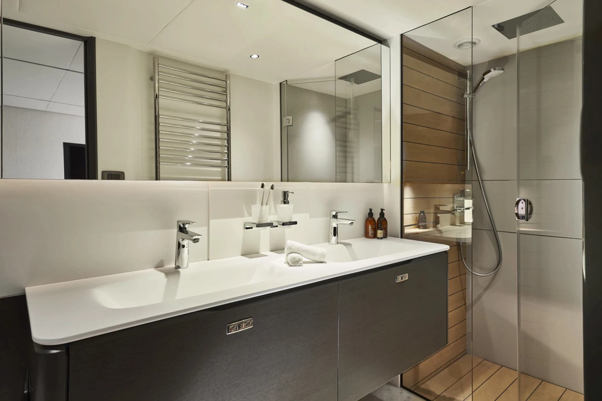 Princess Y80 En-Suite