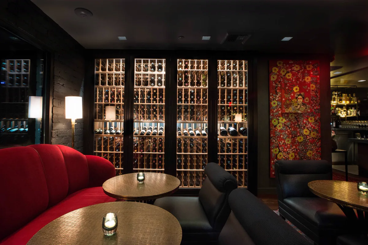 Uni Construction - Nerano Restaurant - construction - image 2