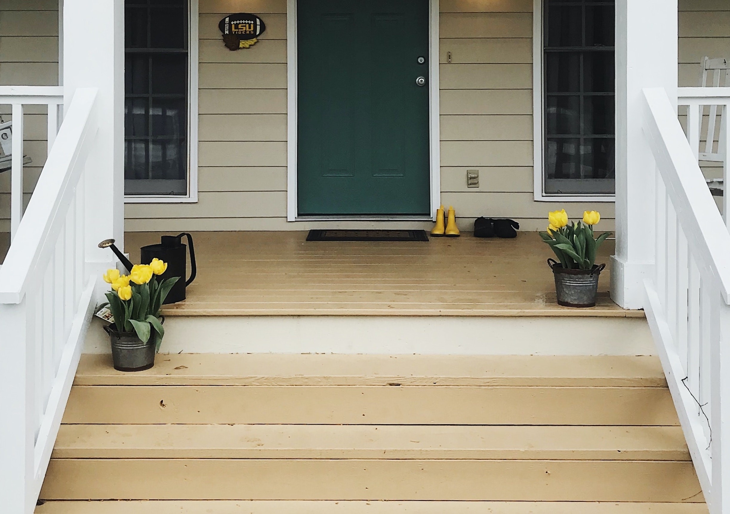 beige deck painted