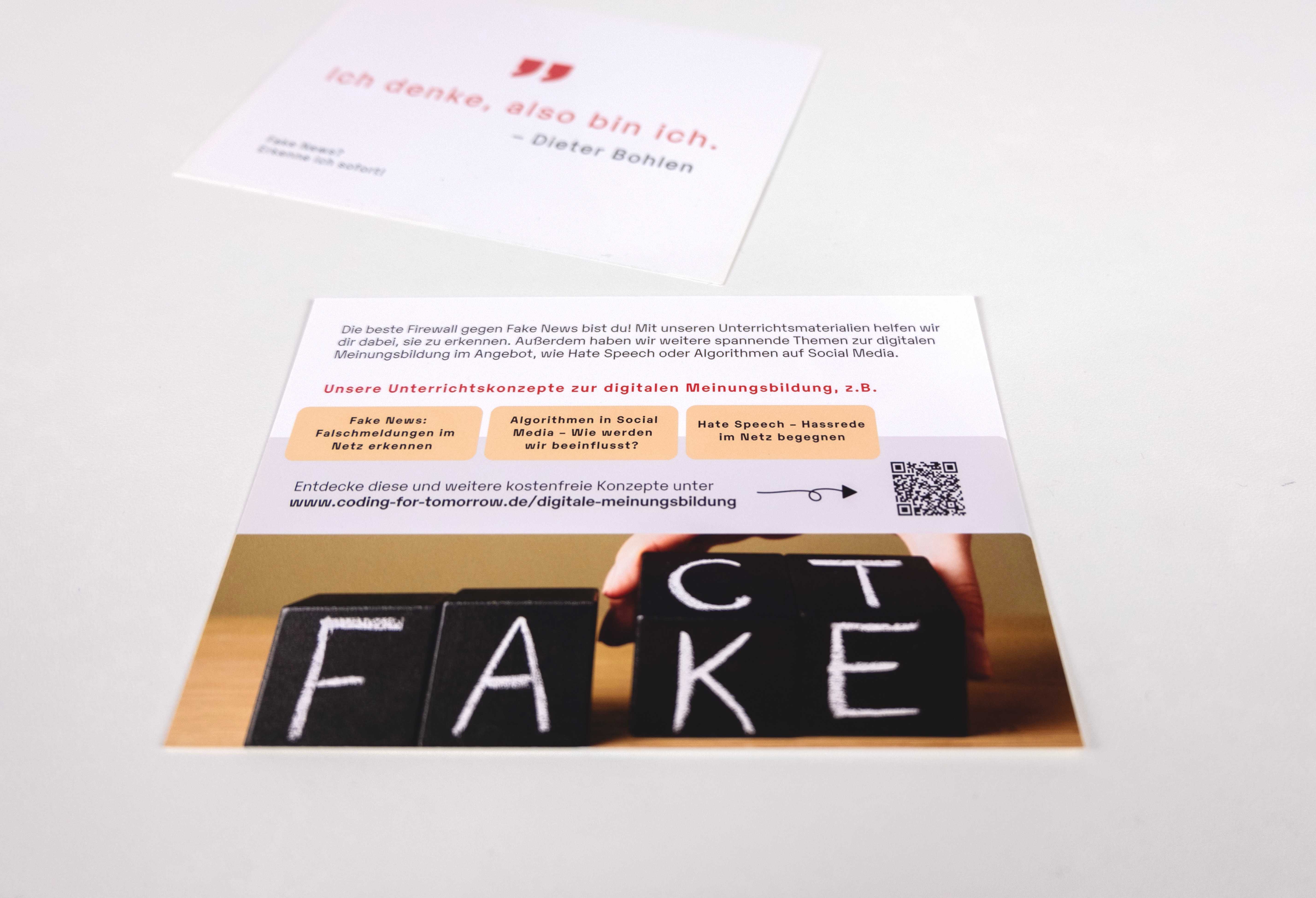 Postkarte "Fake News" Rückseite 