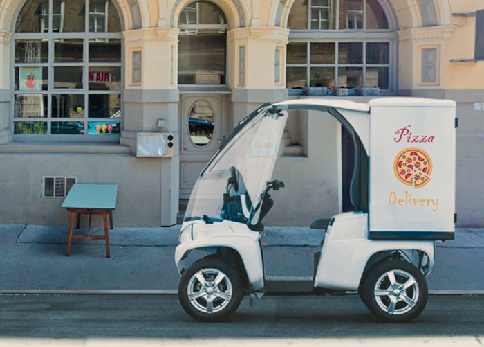 Veicolo elettrico specifico per consegne di grandi quantità di pizze in centri storici
