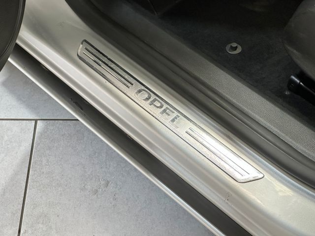 OPEL Astra 2012 SILVER Gebrauchtwagen - Galeriebild 14