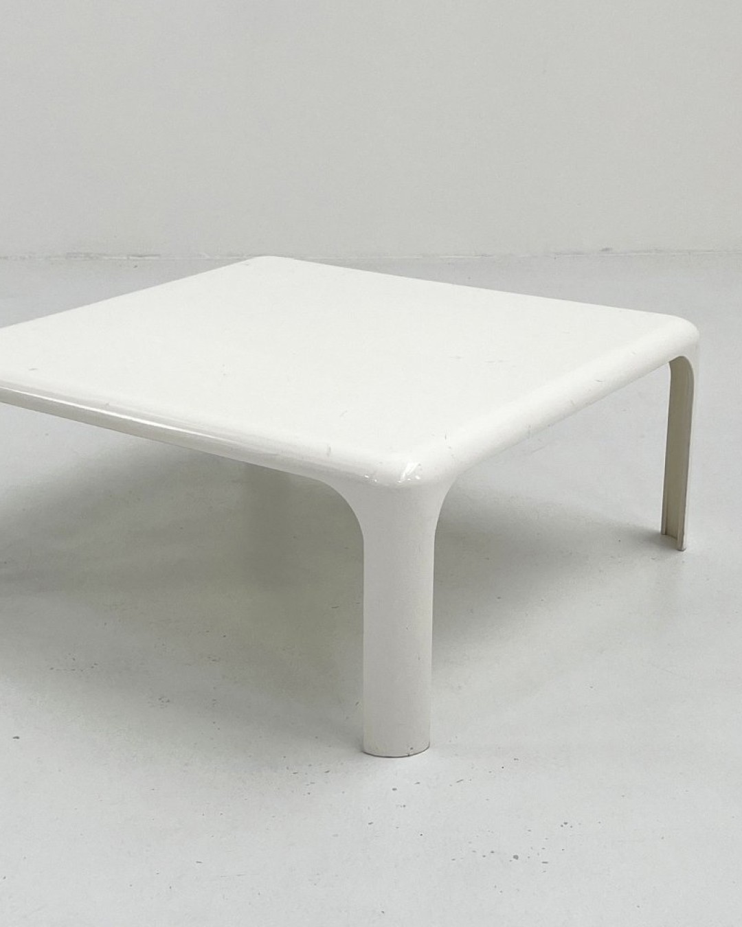 Coffee Table by Vico Magistretti