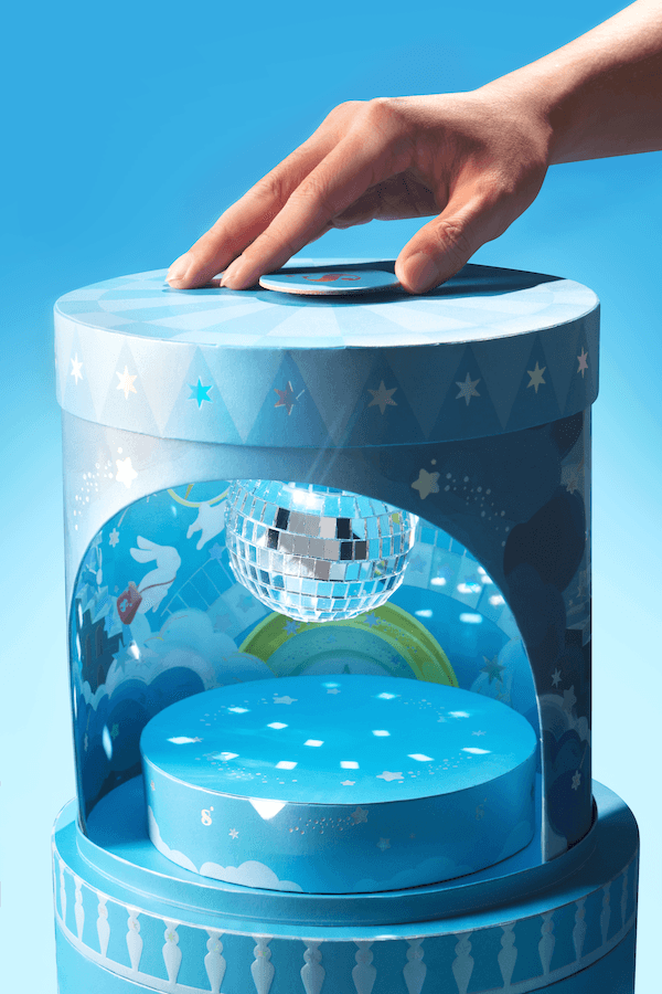 Here comes the alt text