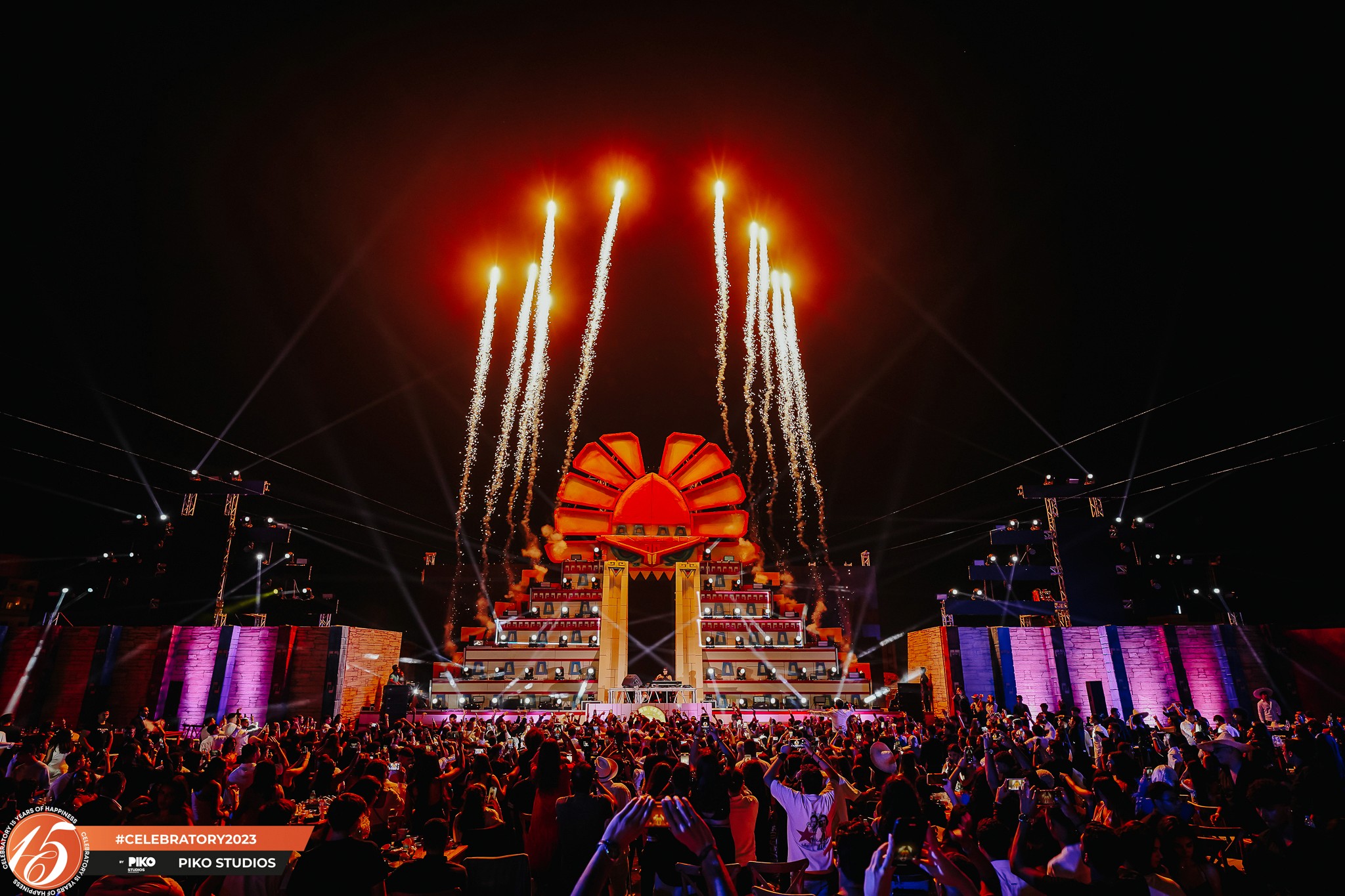 Mid-Night in Mexico City stage