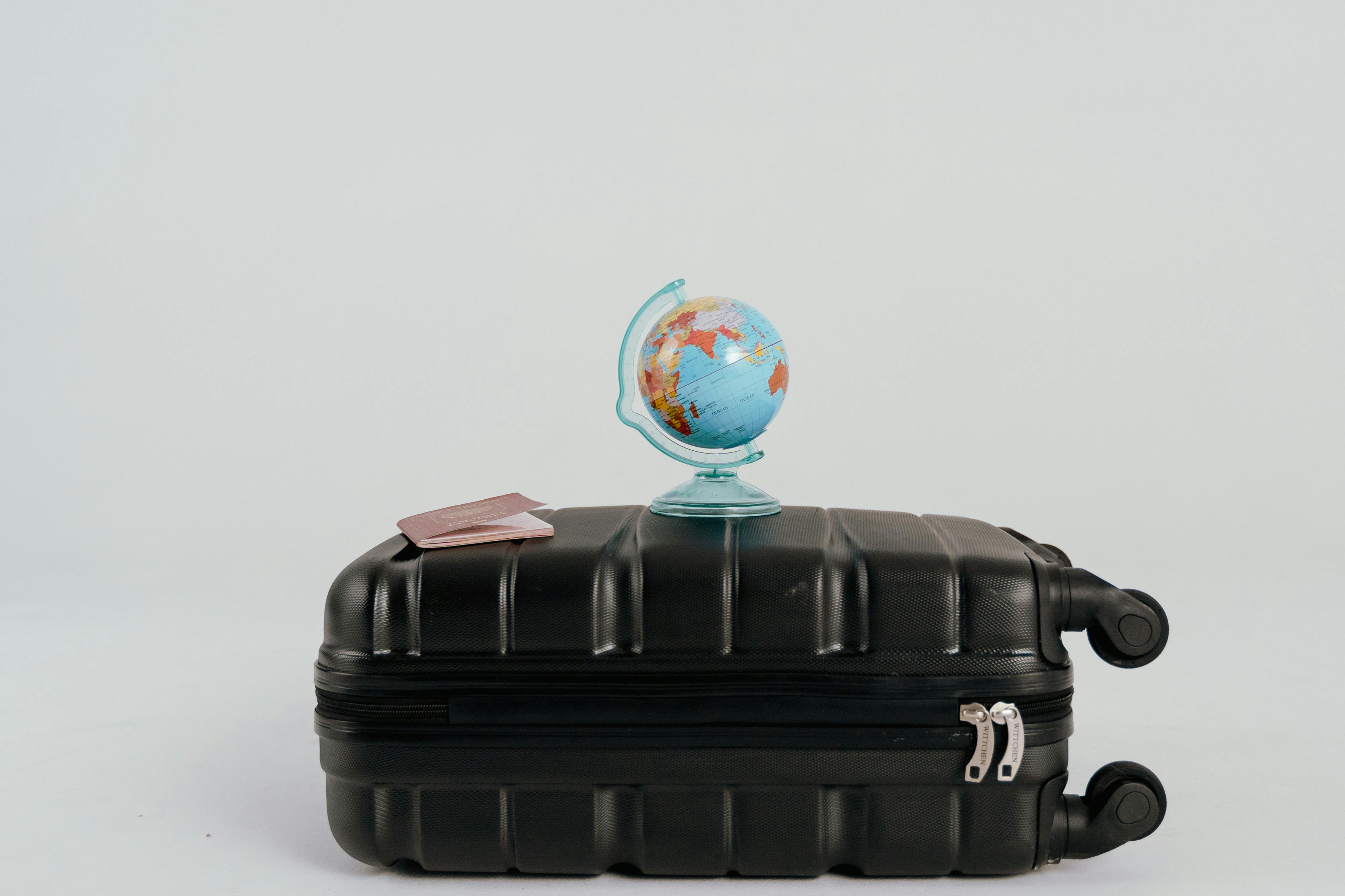 black luggage