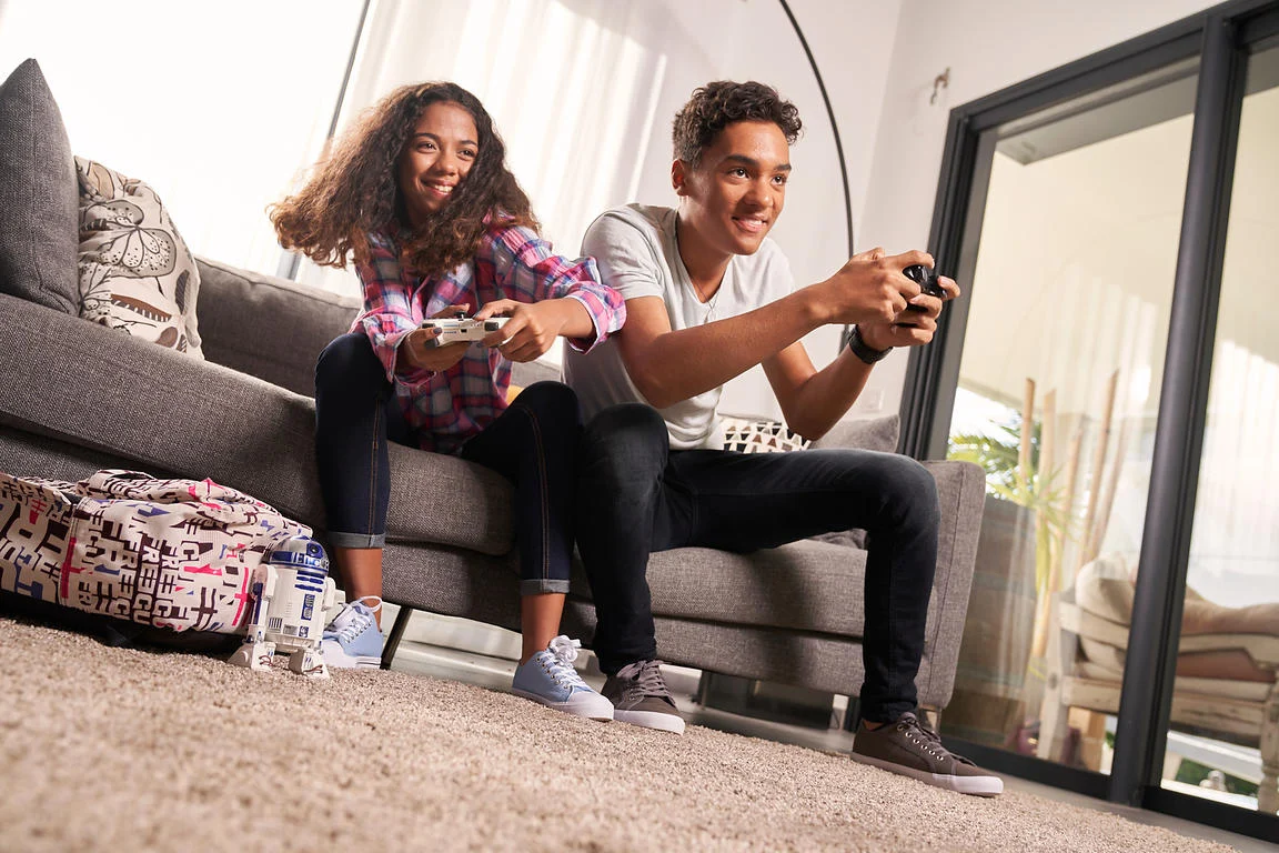 Shooting photo lifestyle : moments de vie en famille pour campagne immobilière à La Réunion