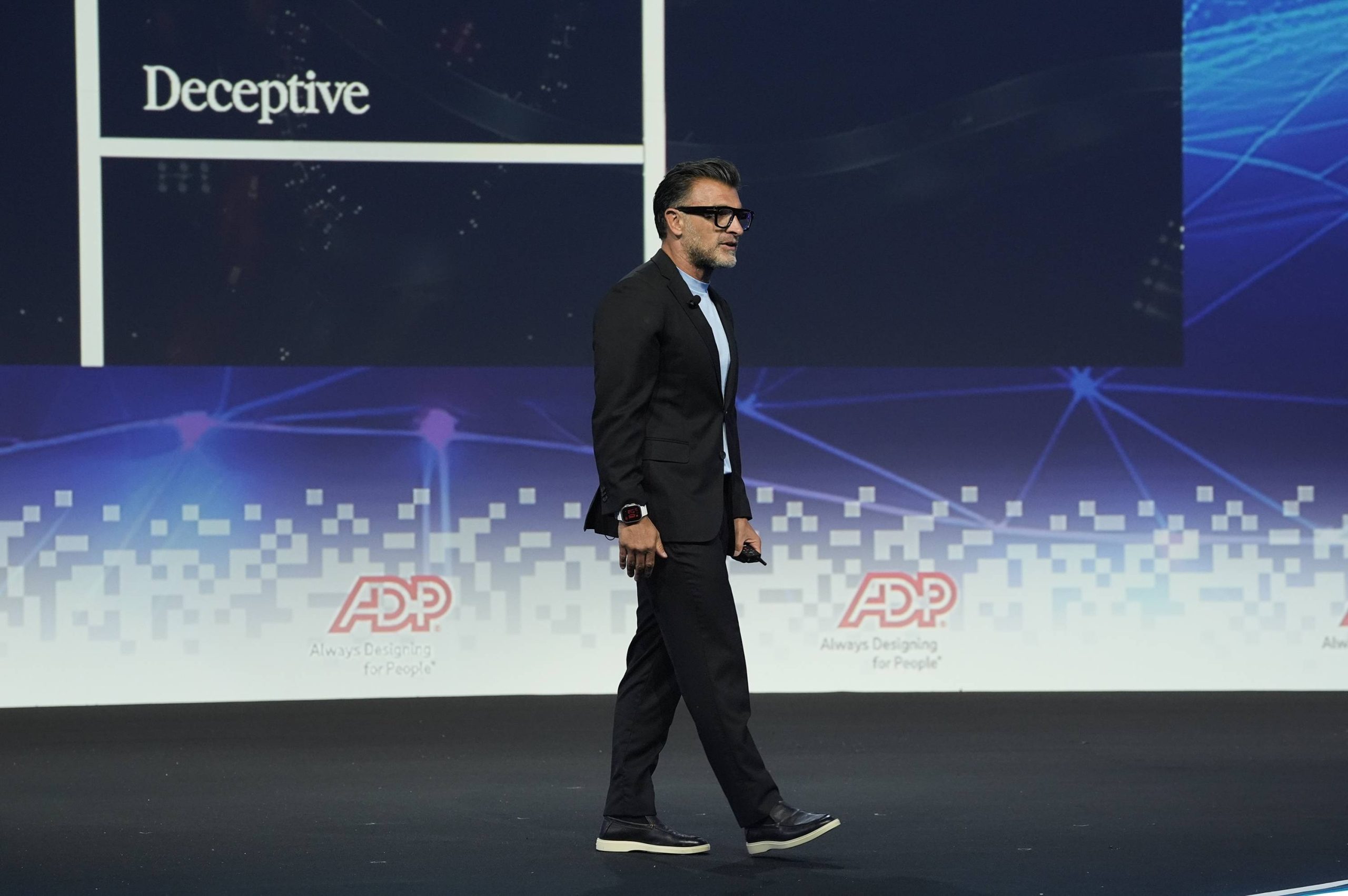 Why Are So Many Leaders Struggling to Adapt to AI?