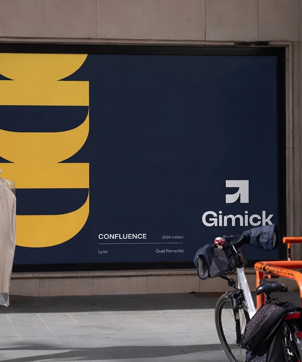 Gimick Mockup Lyon 4 3