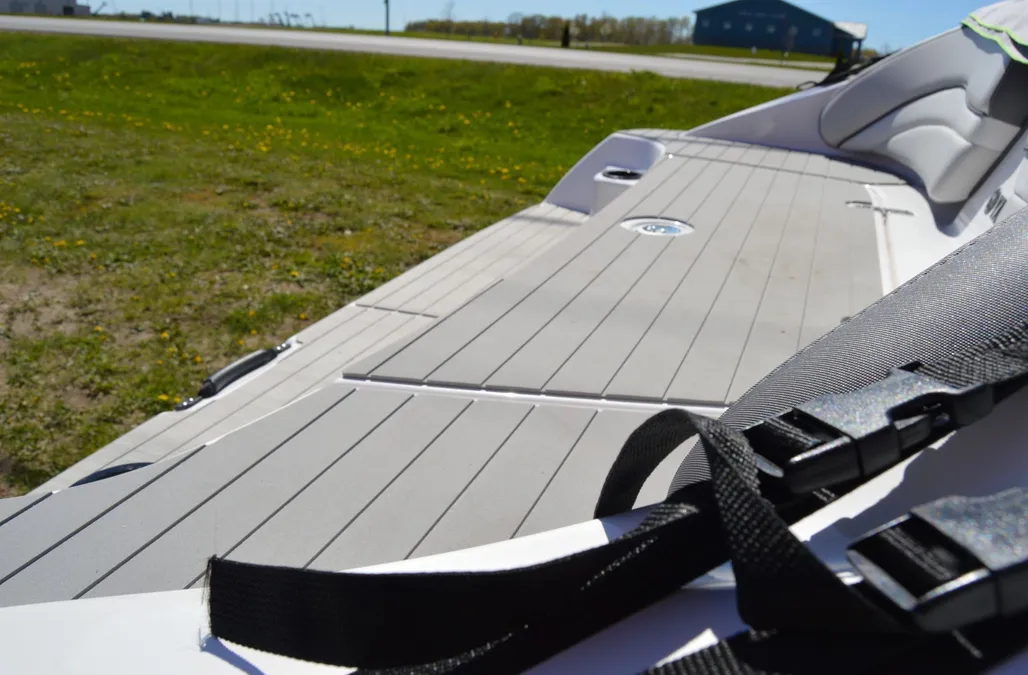 Boat thumbnail 10