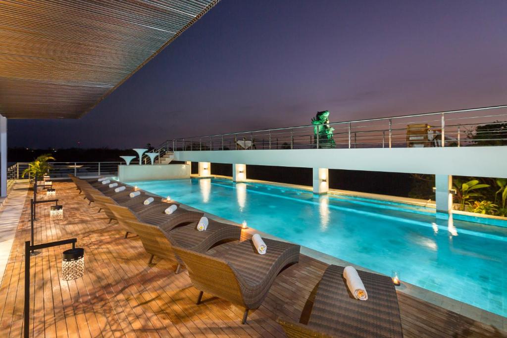 Villa Akhyana