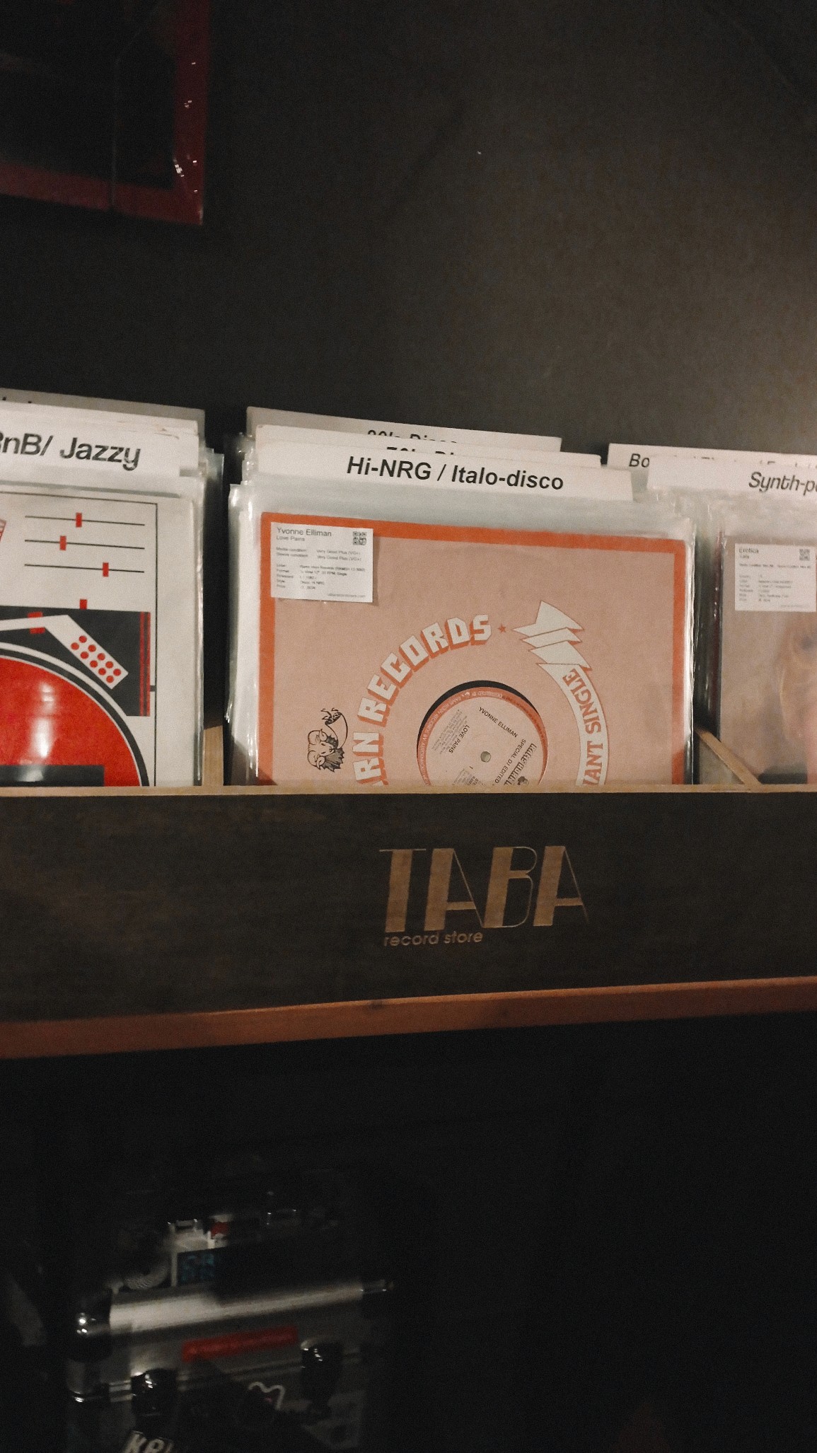 taba vinyl
