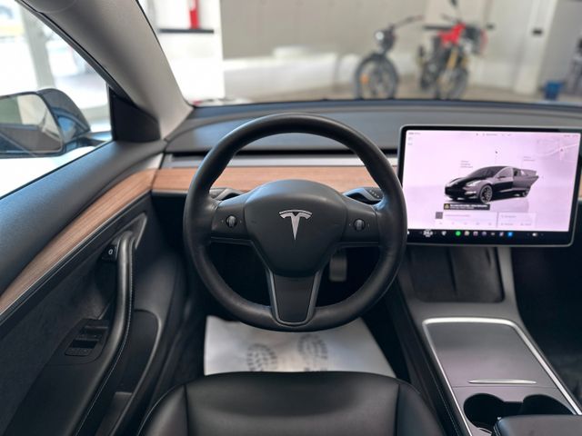 TESLA Model 3 2022 BLACK Gebrauchtwagen - Galeriebild 18