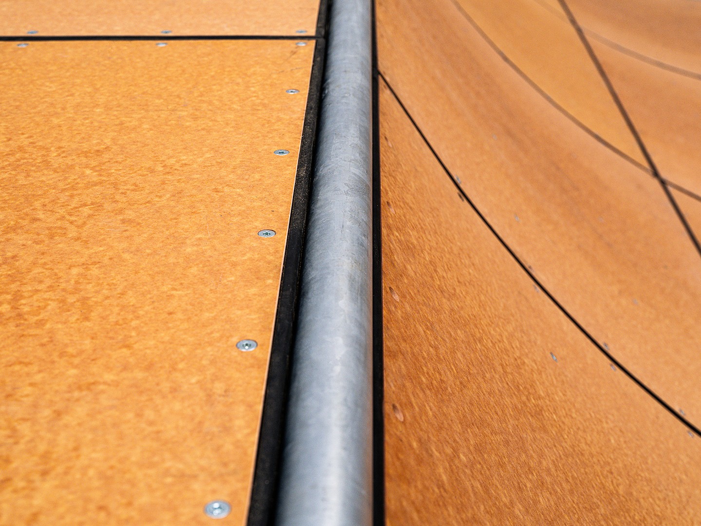 nanuskate ramp partially deconstructing