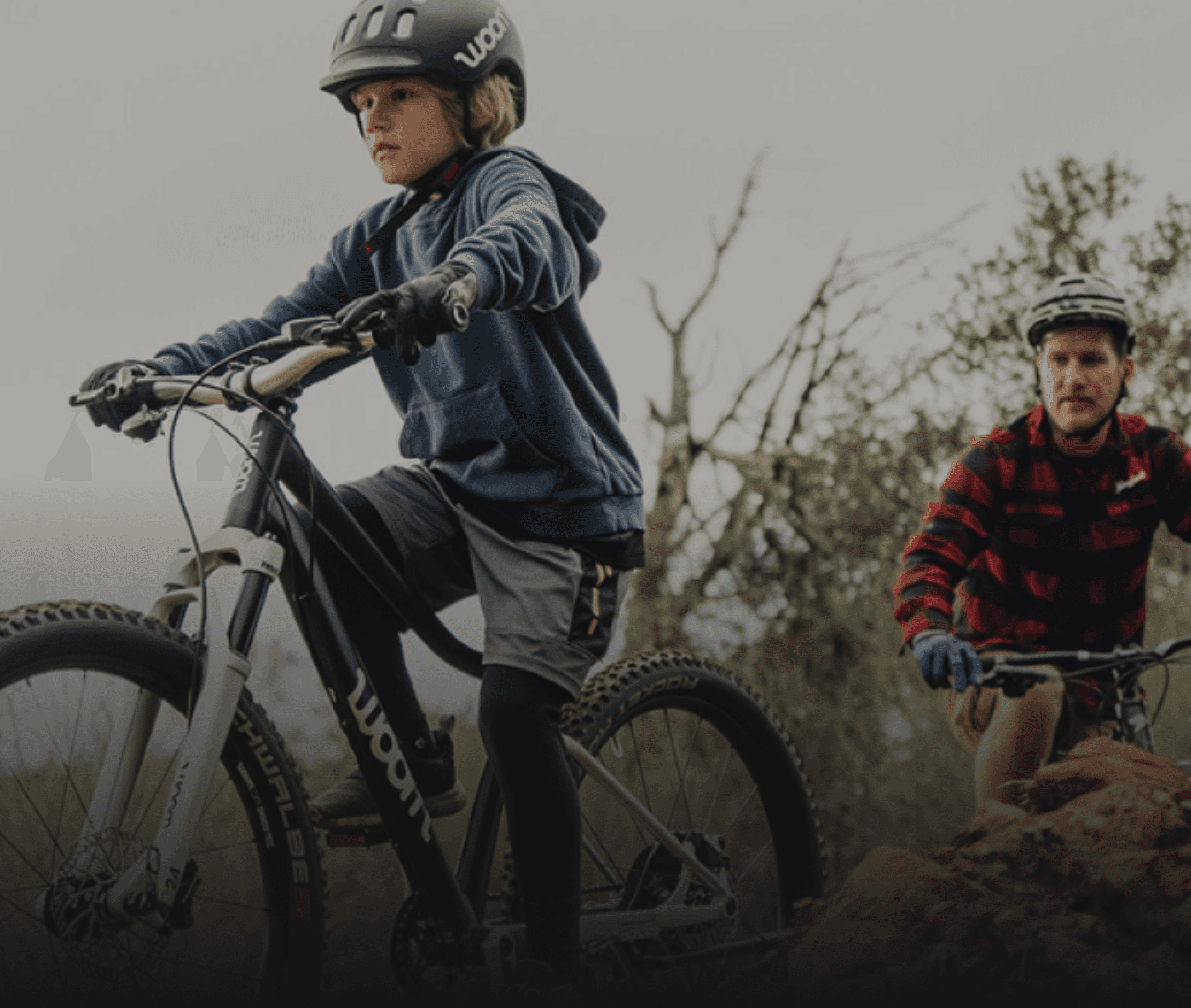 Father with young mountainbiker