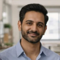 A Mutual fund owner taking loan from Saarathi's 15 Min Journey at the lowest Interest rate