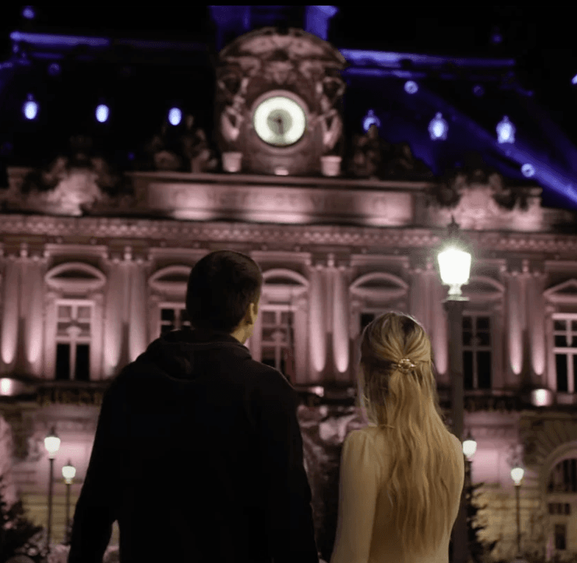 a woman wearing a hat