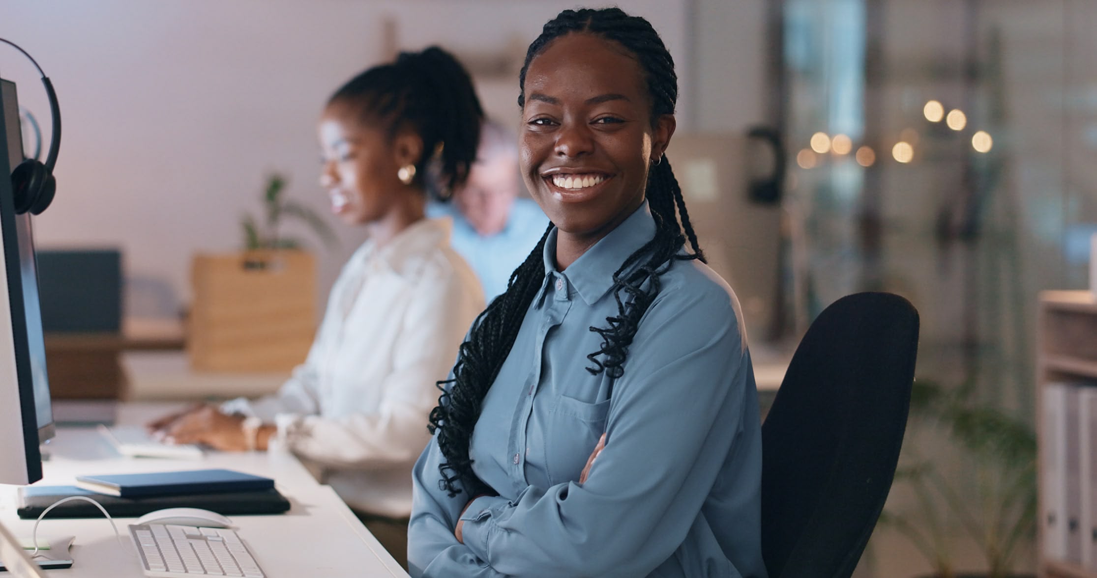 what is customer service outsourcing