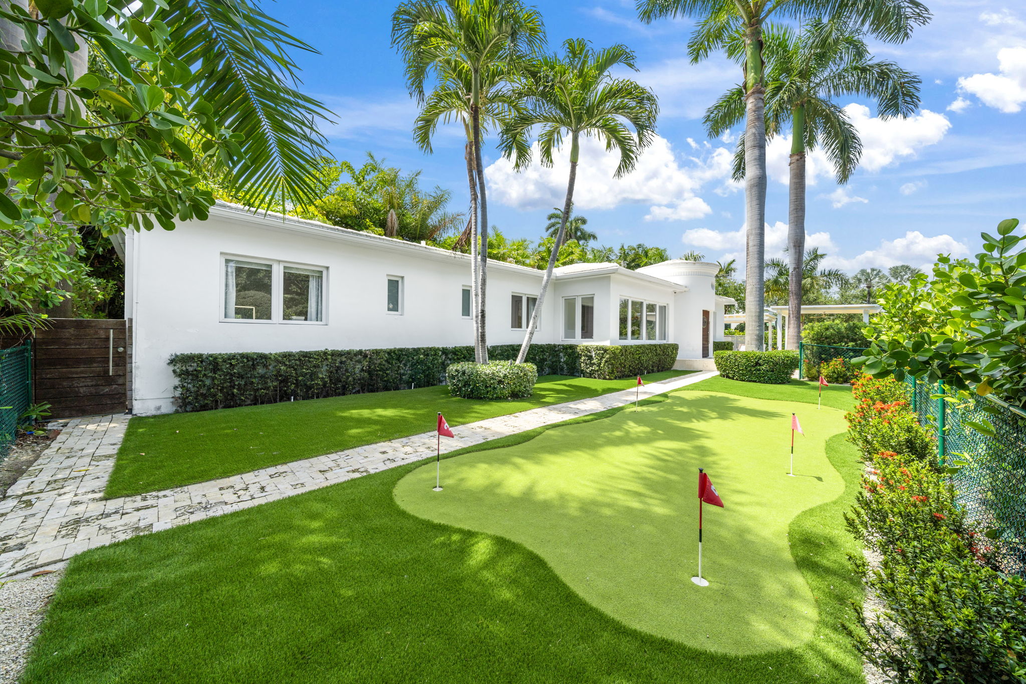 mid-range-view-of-the-villa-s-private-beach-entran