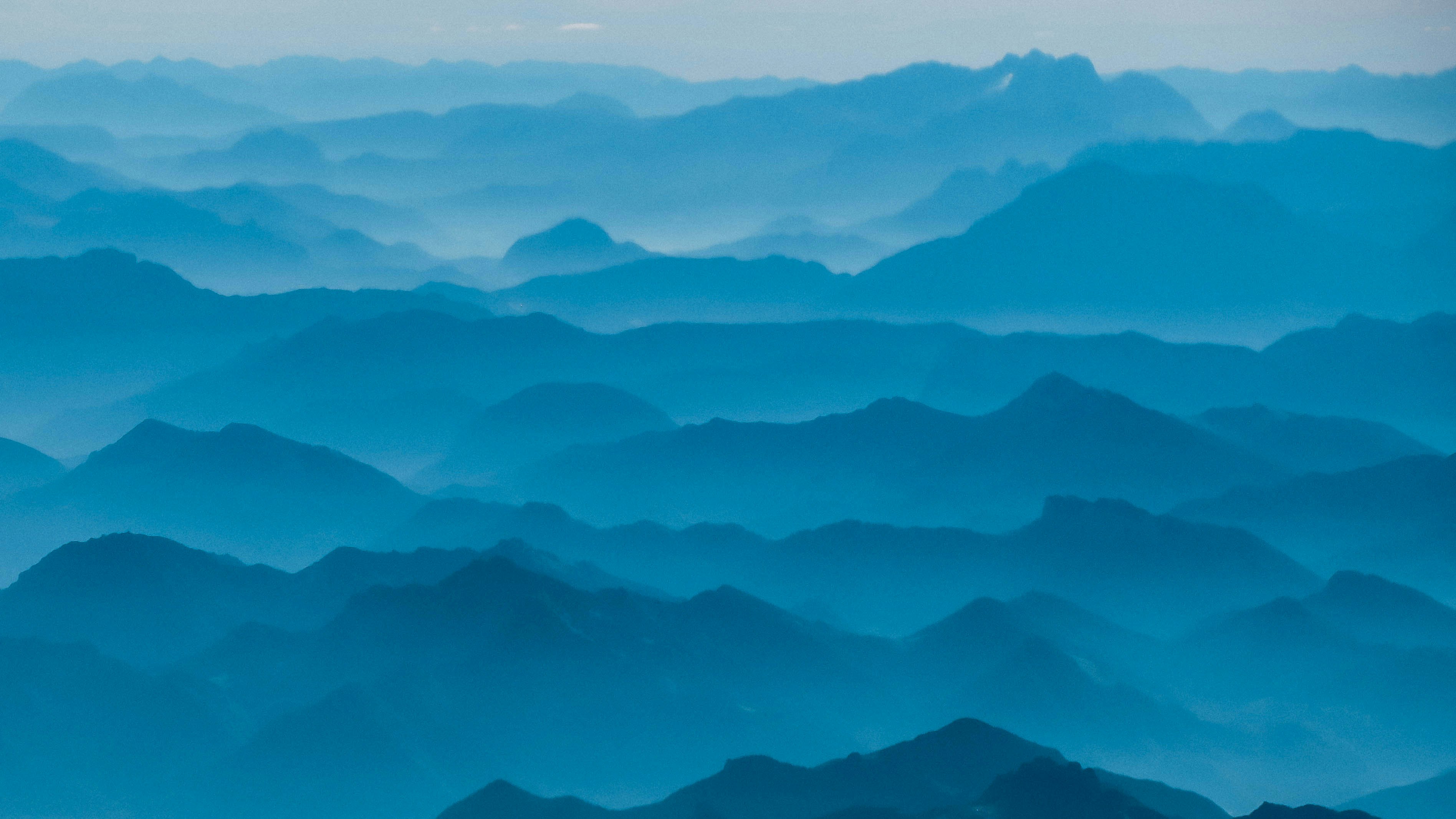 bird's eye view of mountain