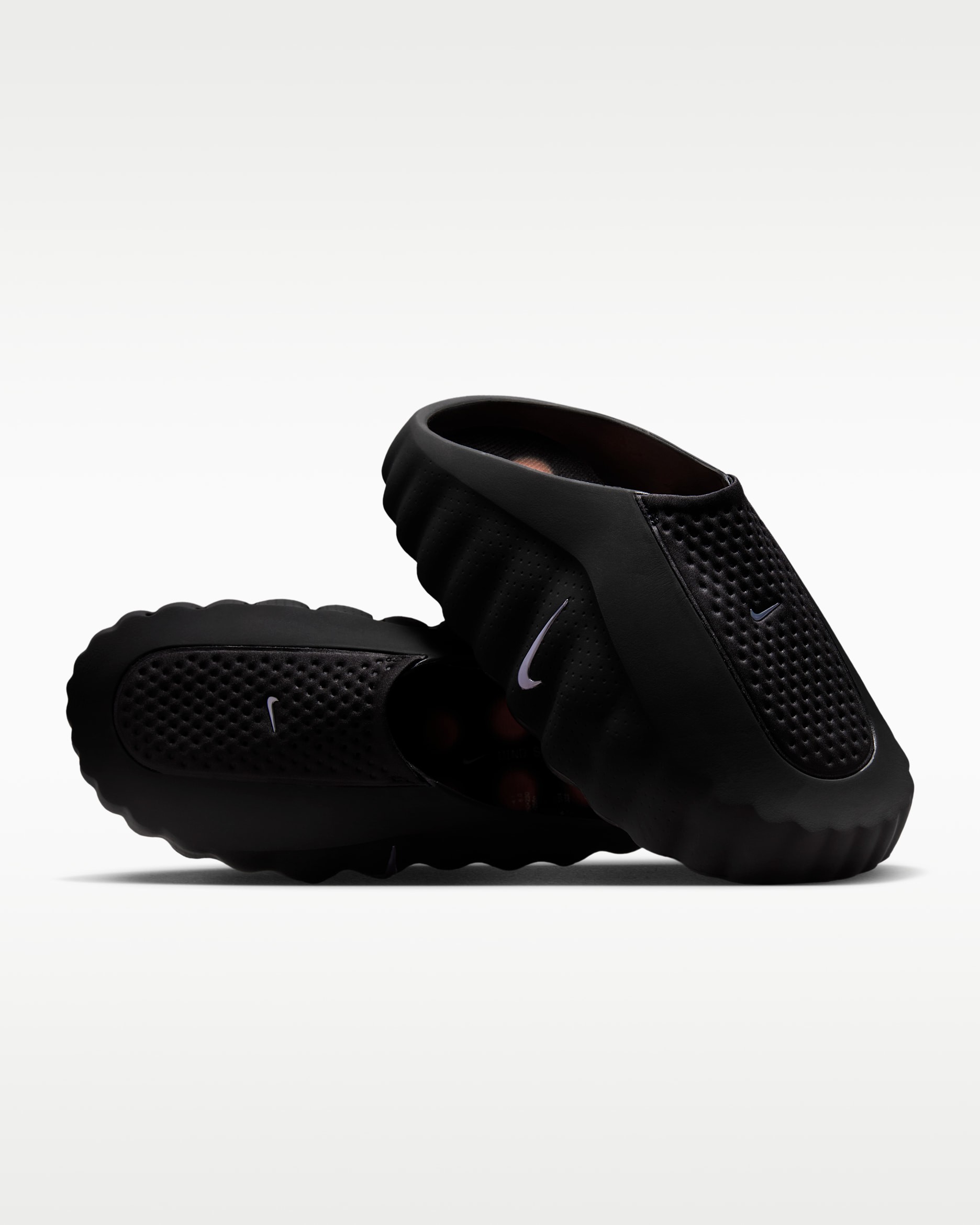 Nike Mind 001