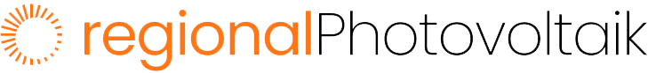 Logo von „regionaPhotovoltaik“ mit orangefarbenem und schwarzem Text sowie einem stilisierten grafischen Element.