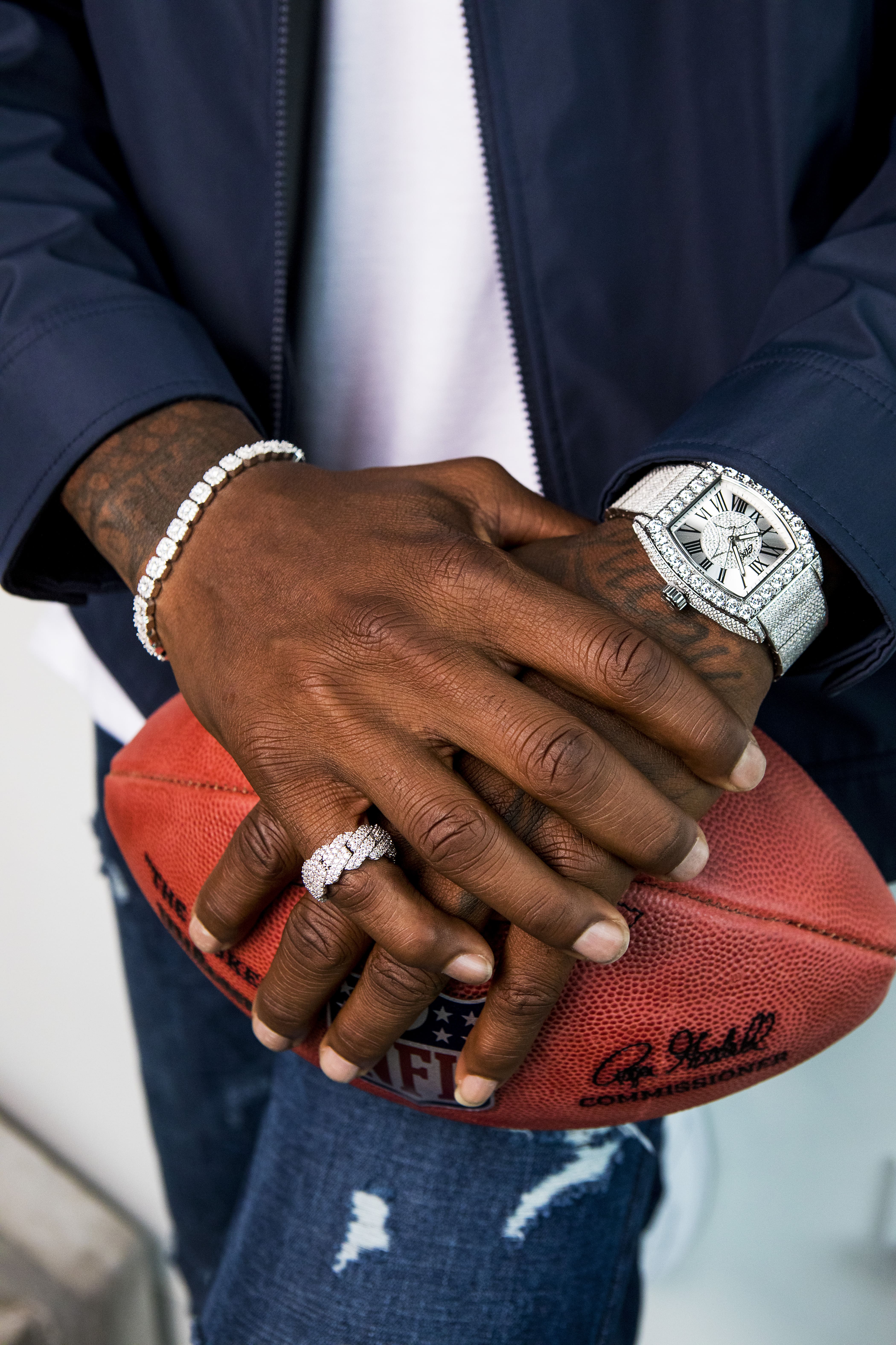 Kevin Elliot- NFL-Shop Gld styled by miami celebrity fashion stylist Steven Lassalle