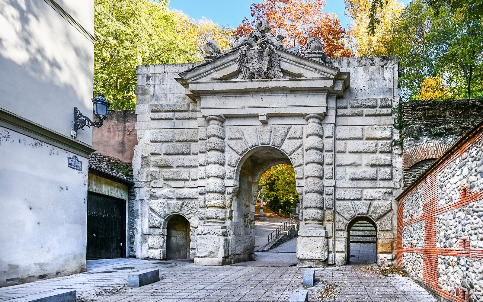 Gate of the Pomegranates entrance at Alhambra, Granada, Spain.