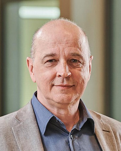 alexander-schroeder-management-ipro