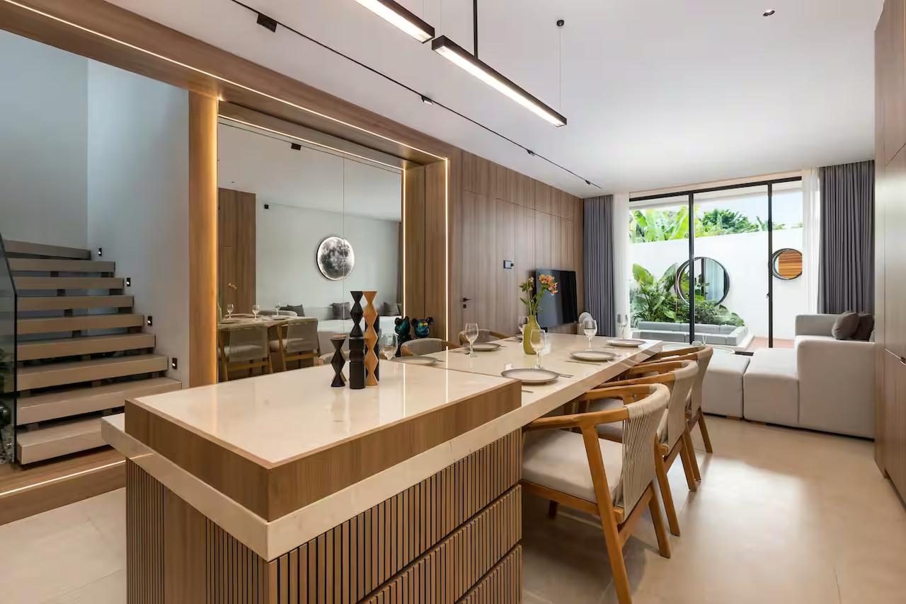 A spacious 3-bedroom villa with a dedicated office in Canggu, Berawa