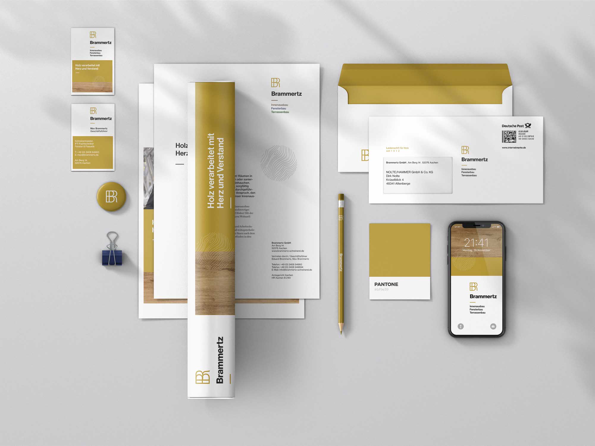 Visitenkarten und Briefpapier der Tischlerei Brammertz – natürliche Farben, klare Formen